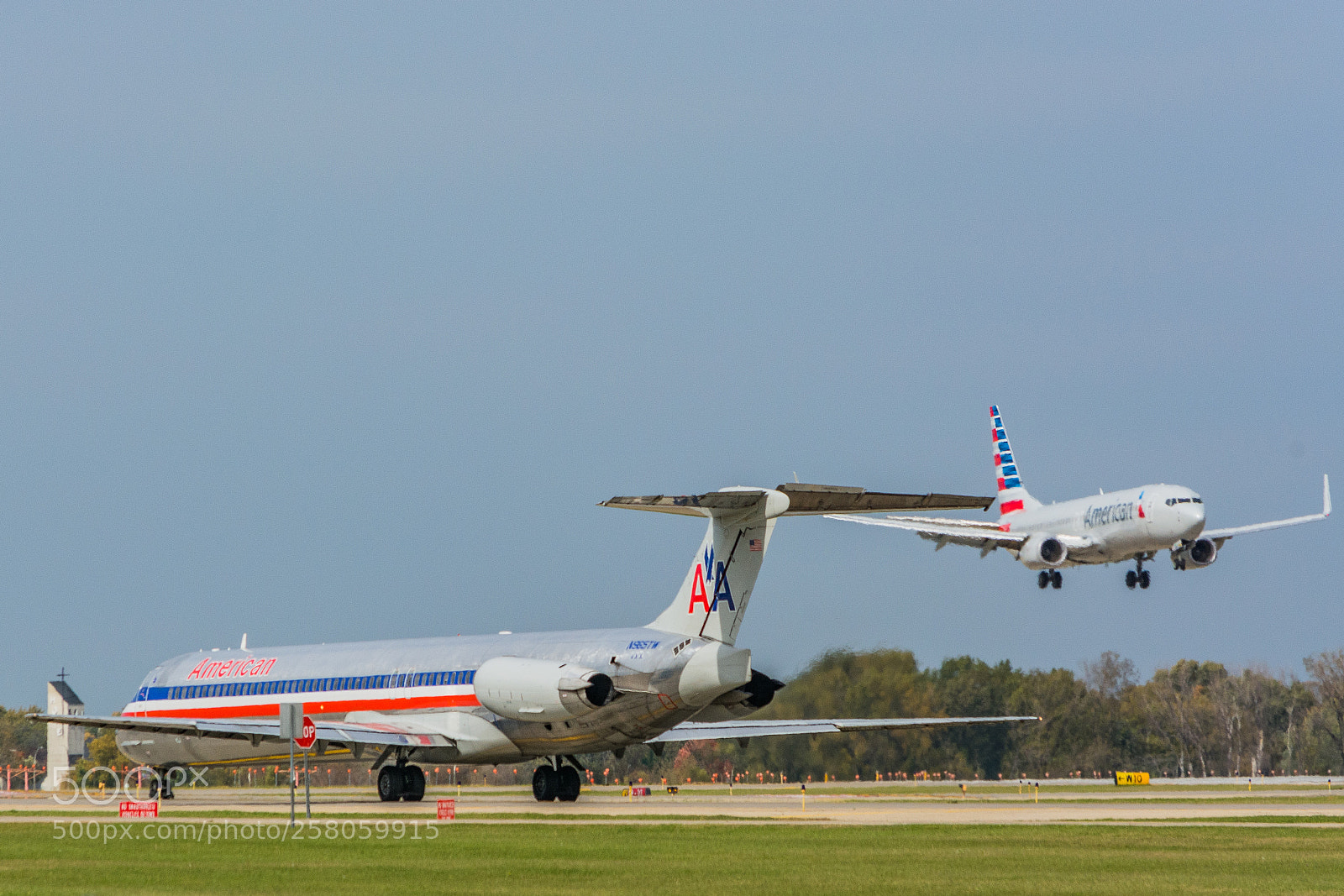 Nikon D7100 sample photo. American airlines boeing 737-823 photography