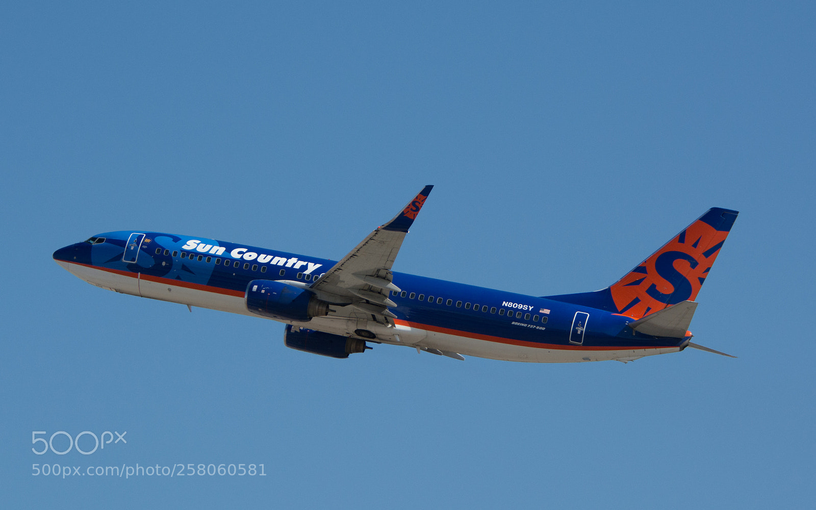 Nikon D7100 sample photo. Sun country airlines boeing photography