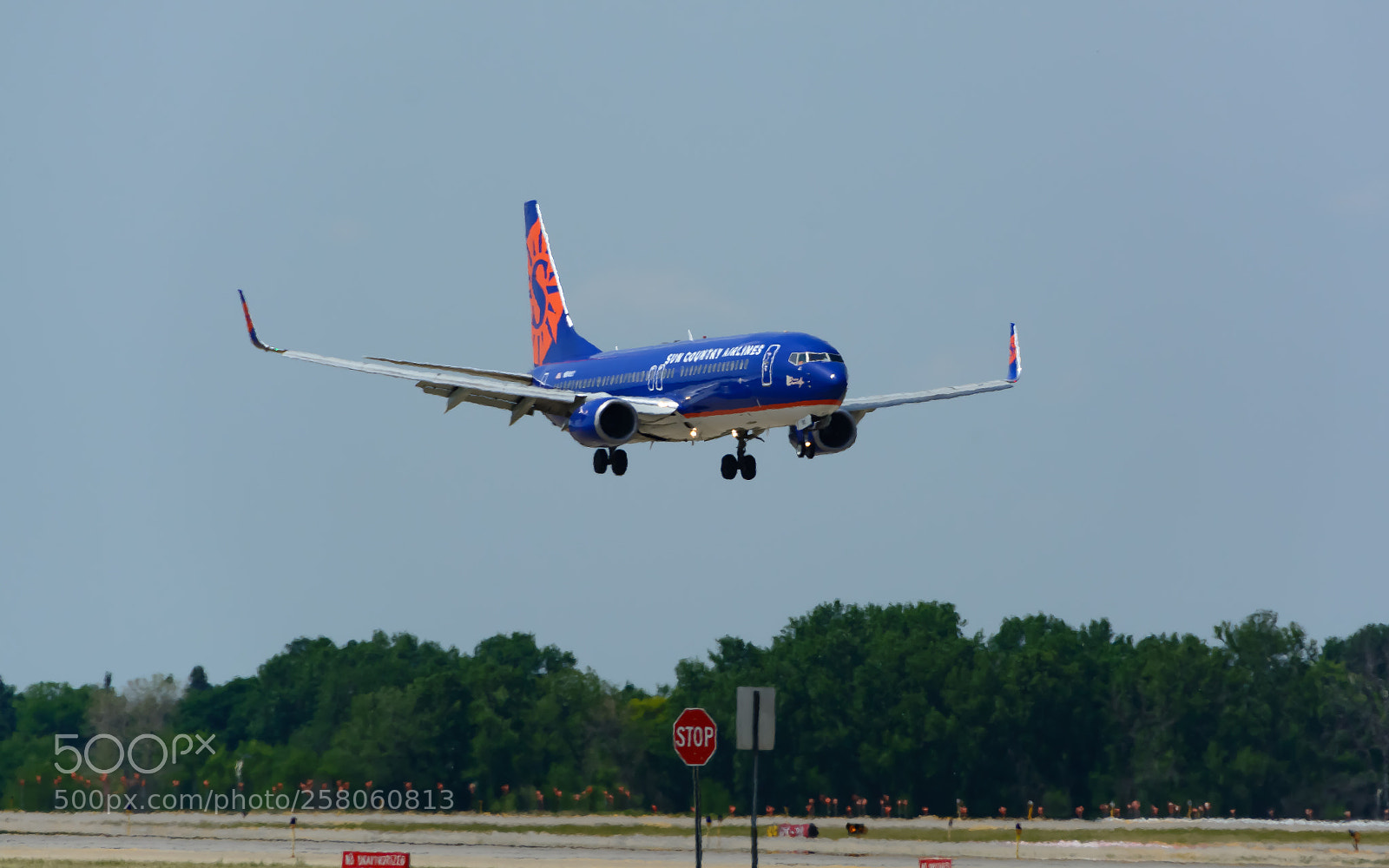 Nikon D7100 sample photo. Sun country airlines boeing photography