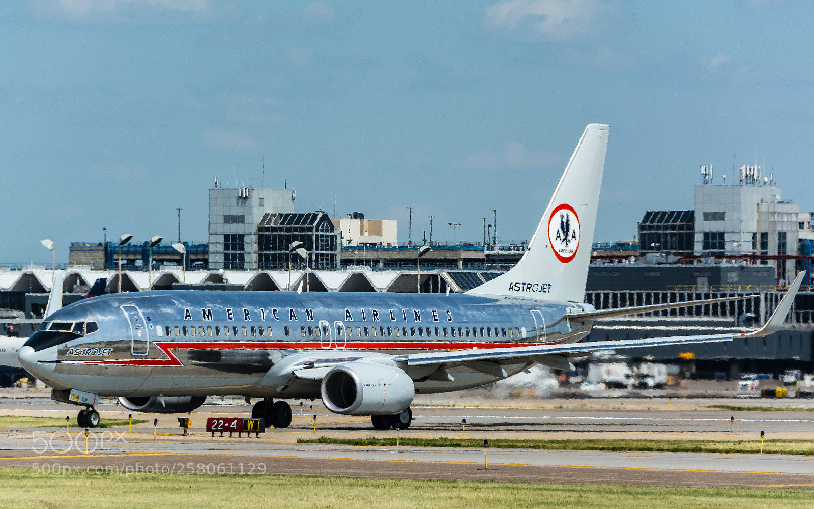 Nikon D7100 sample photo. American airlines boeing 737-823 photography