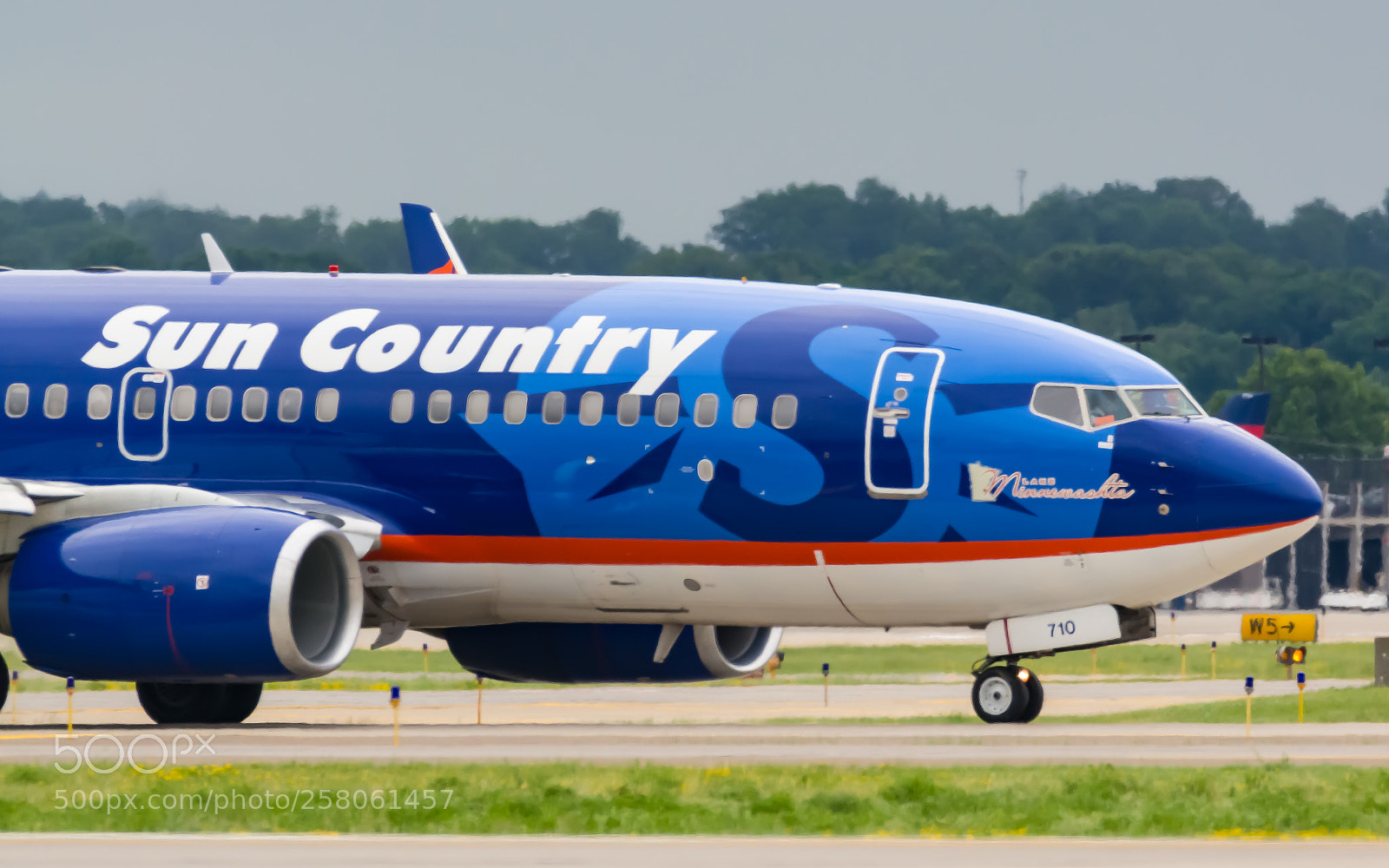 Nikon D7100 sample photo. Sun country airlines boeing photography