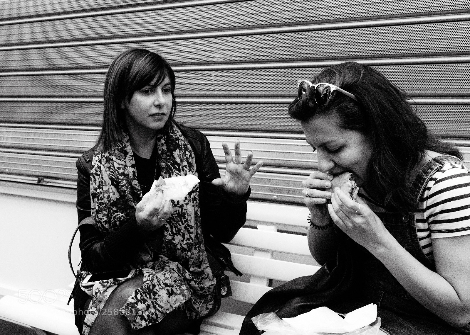 Sony a6500 sample photo. Two women eating on photography