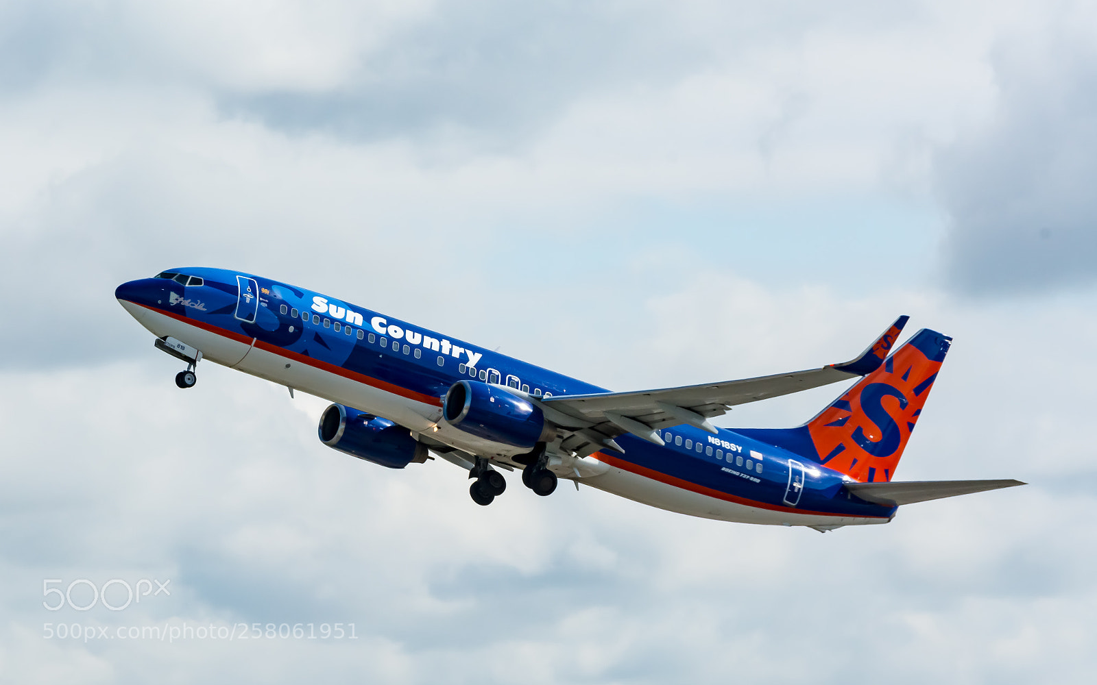 Nikon D7100 sample photo. Sun country airlines boeing photography