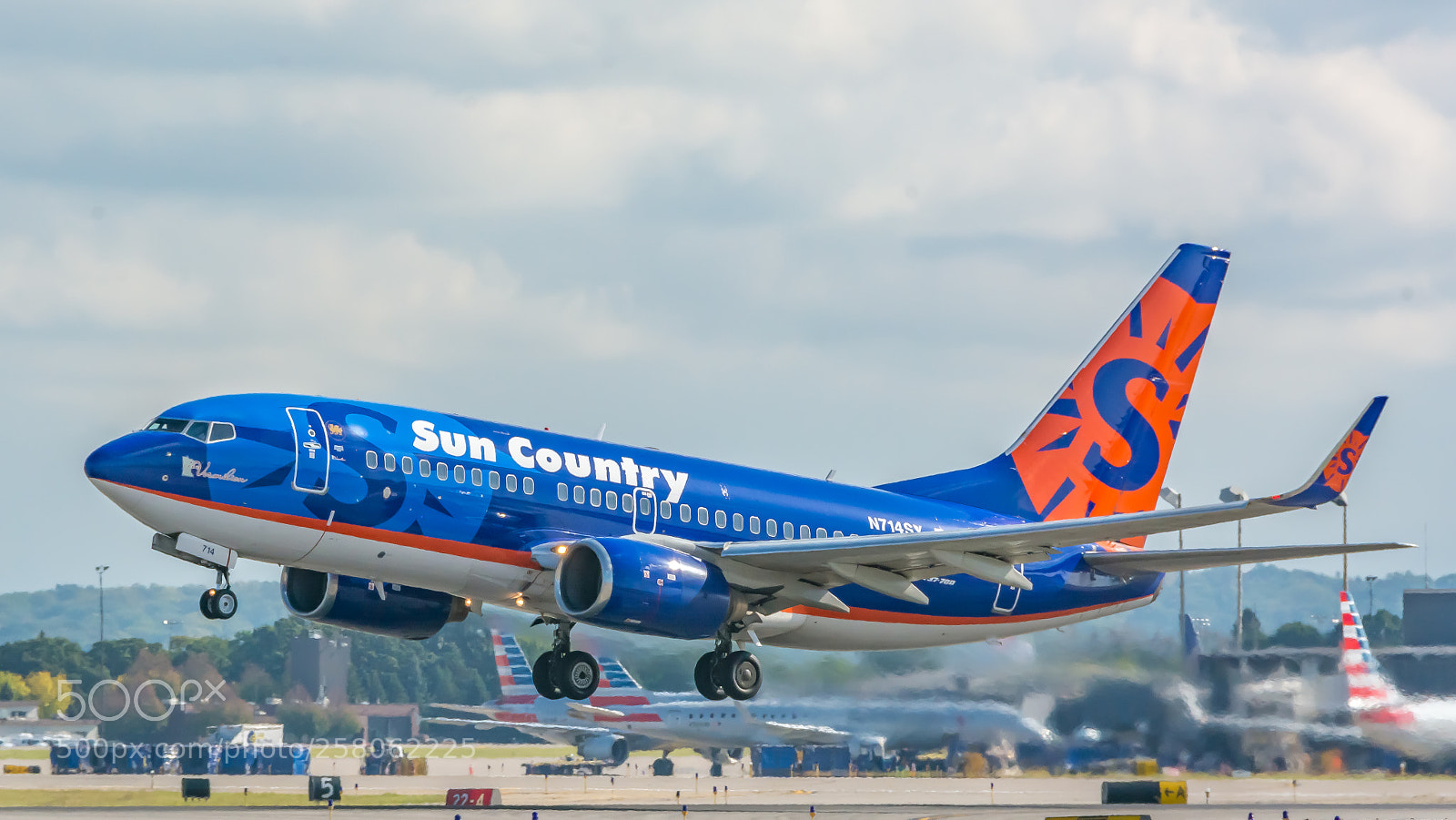 Nikon D7100 sample photo. Sun country airlines boeing photography