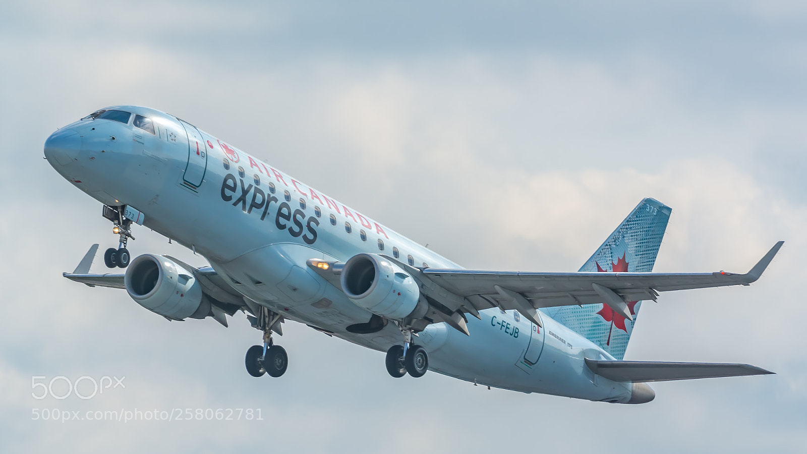Nikon D7100 sample photo. Air canada express embraer photography