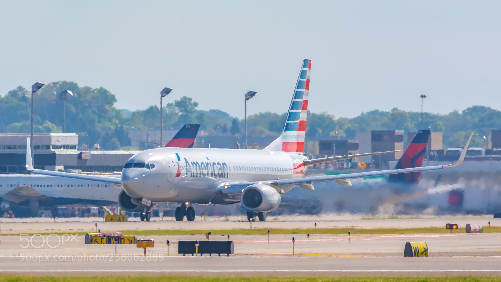 Nikon D7100 sample photo. American airlines boeing 737-823 photography