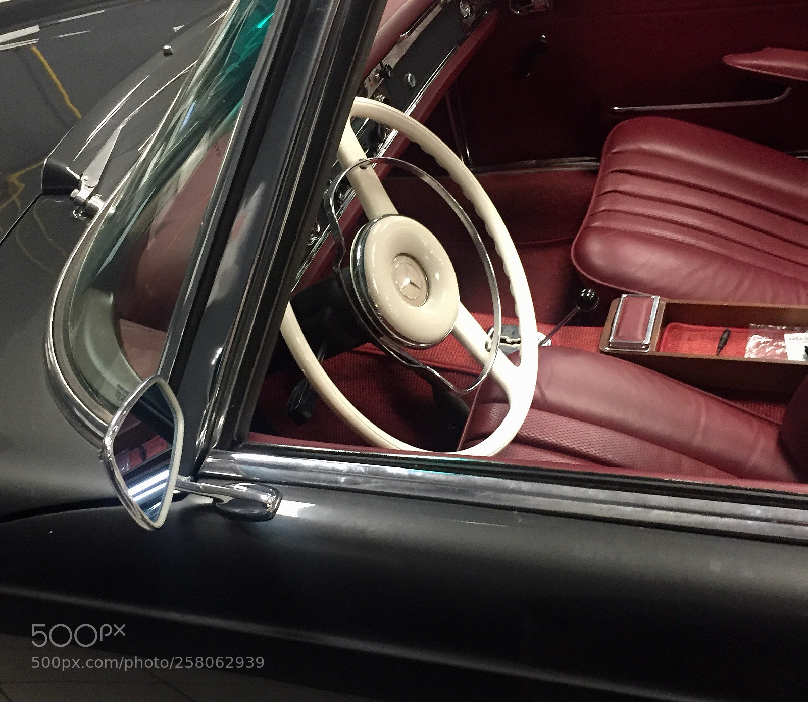 Apple iPhone 6 sample photo. Pagoda 230 sl  photography