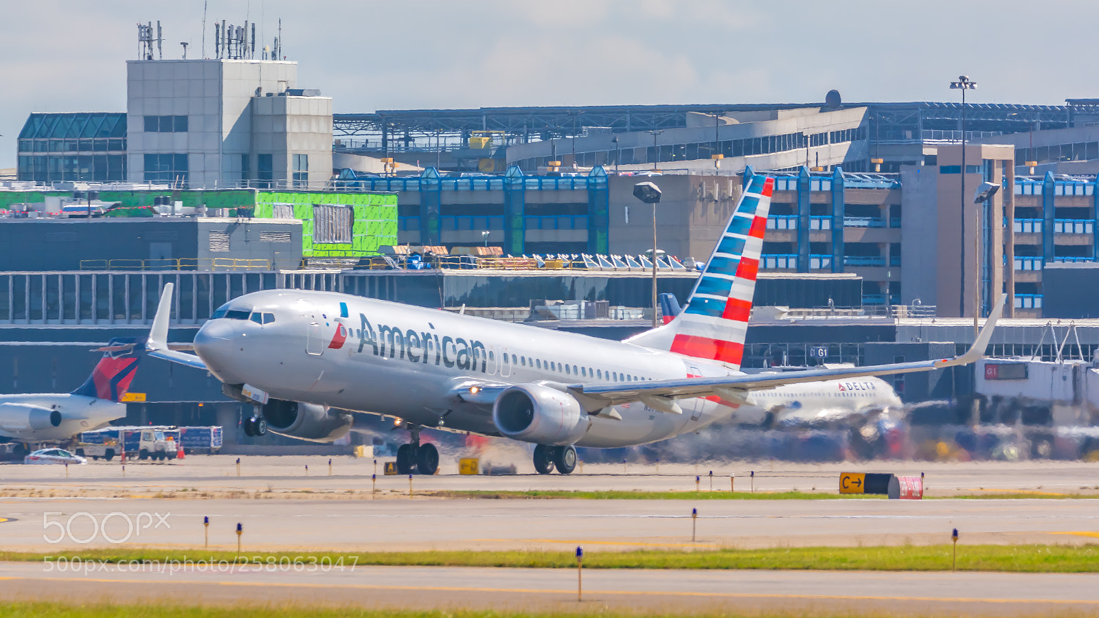 Nikon D7100 sample photo. American airlines boeing 737-823 photography