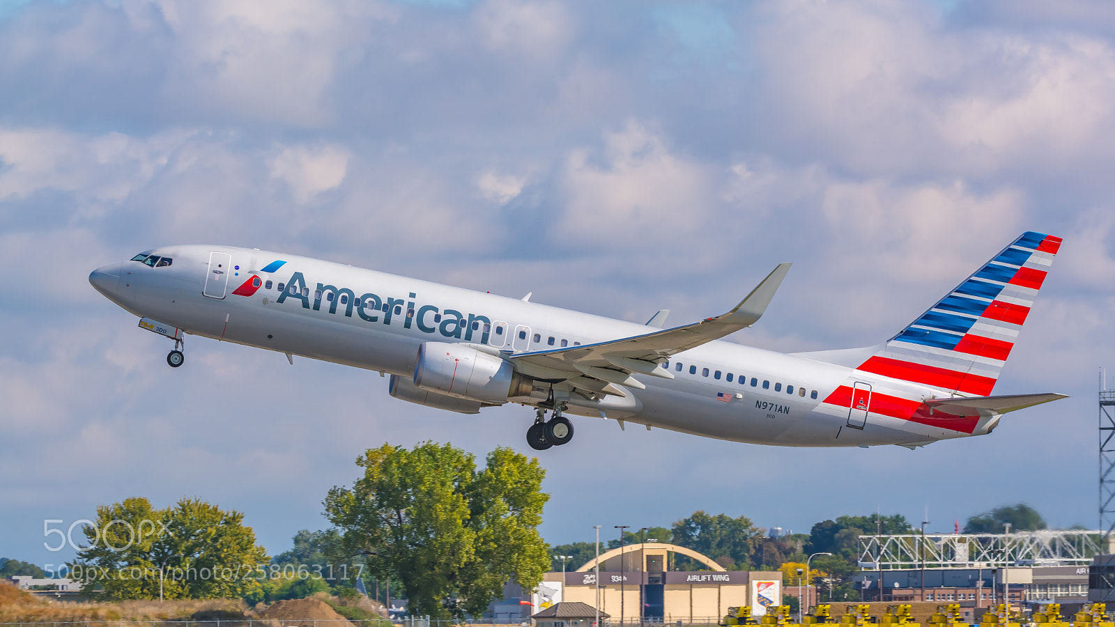 Nikon D7100 sample photo. American airlines boeing 737-823 photography