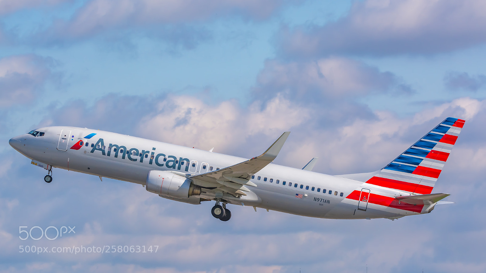 Nikon D7100 sample photo. American airlines boeing 737-823 photography