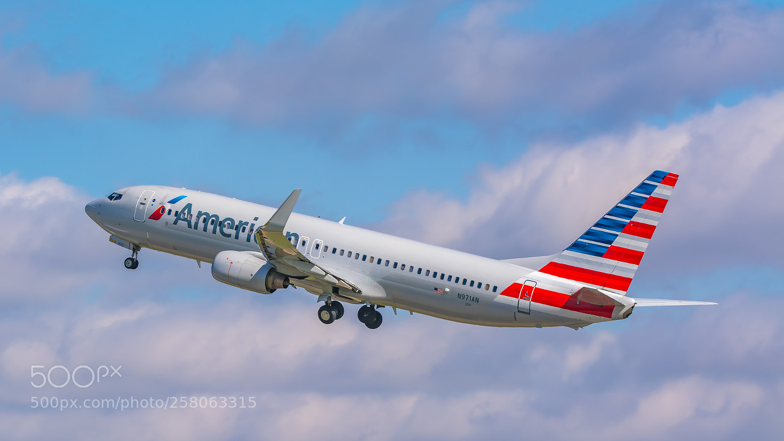 Nikon D7100 sample photo. American airlines boeing 737-823 photography