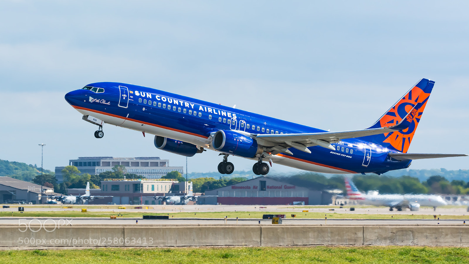 Nikon D7100 sample photo. Sun country airlines boeing photography