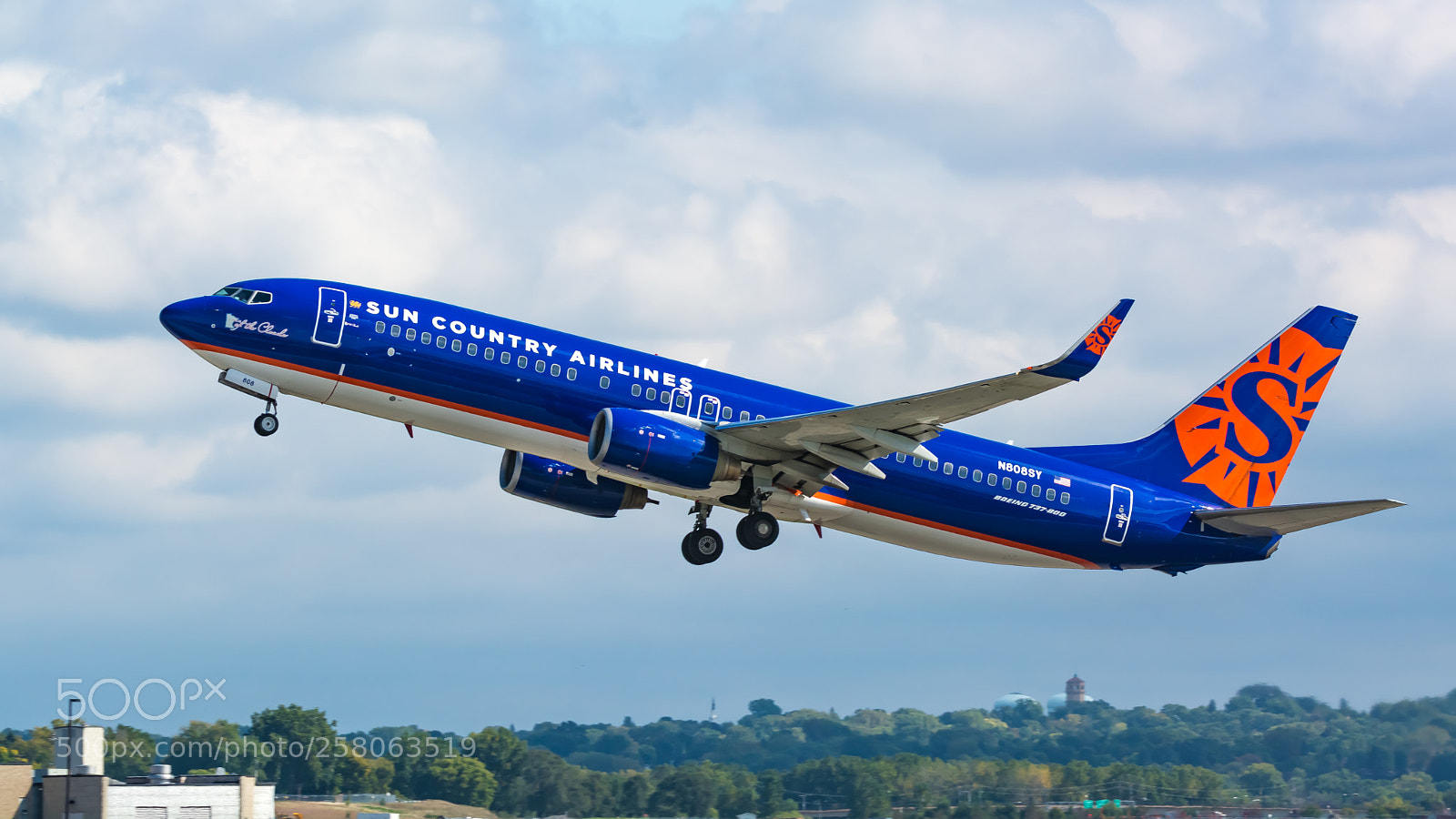 Nikon D7100 sample photo. Sun country airlines boeing photography