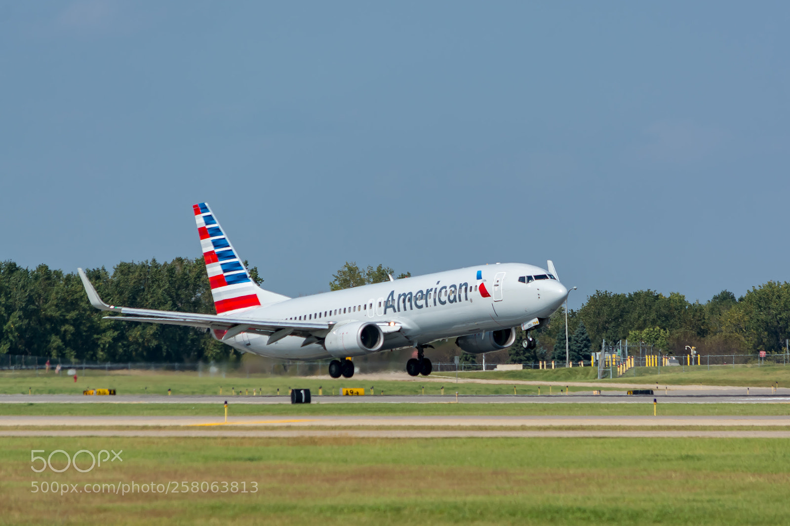 Nikon D7100 sample photo. American airlines boeing 737-823 photography