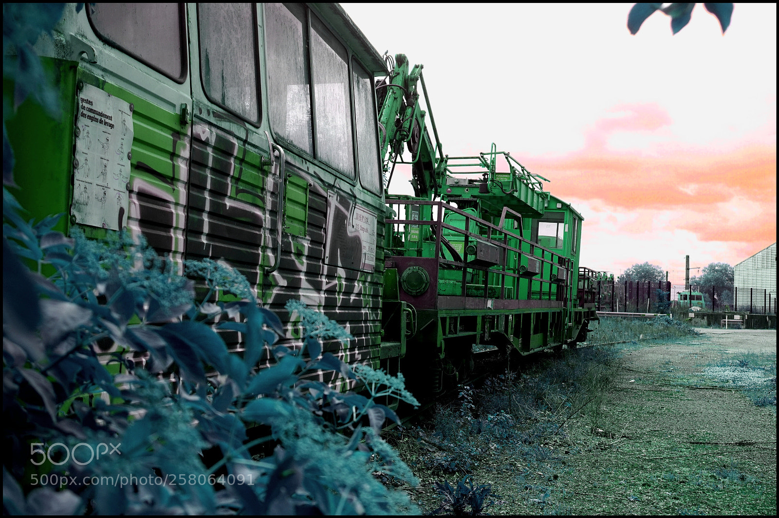 Sony Alpha a5000 (ILCE 5000) sample photo. Zone industrielle photography