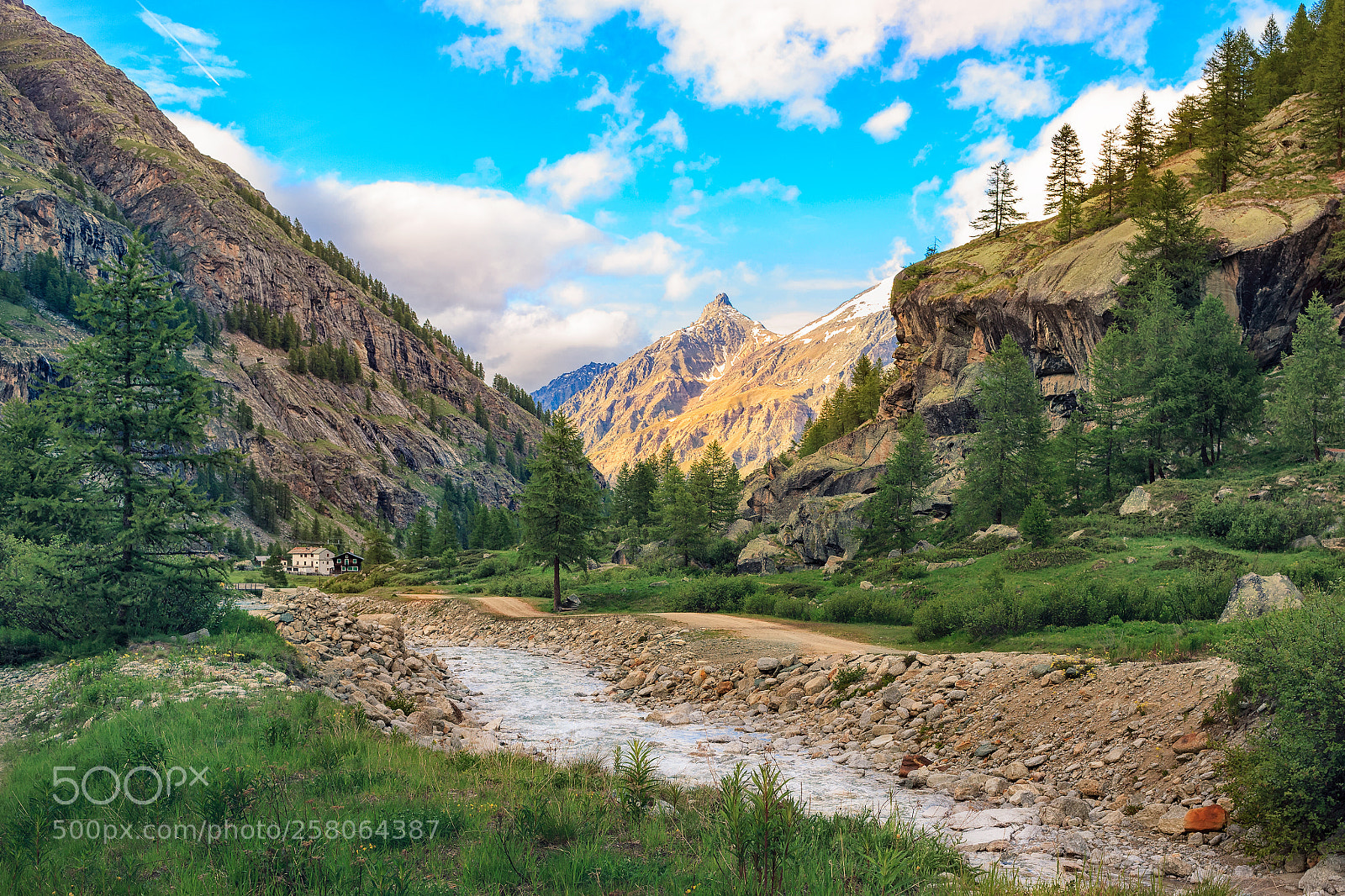 Canon EOS 5D Mark II sample photo. Gran paradiso national park photography