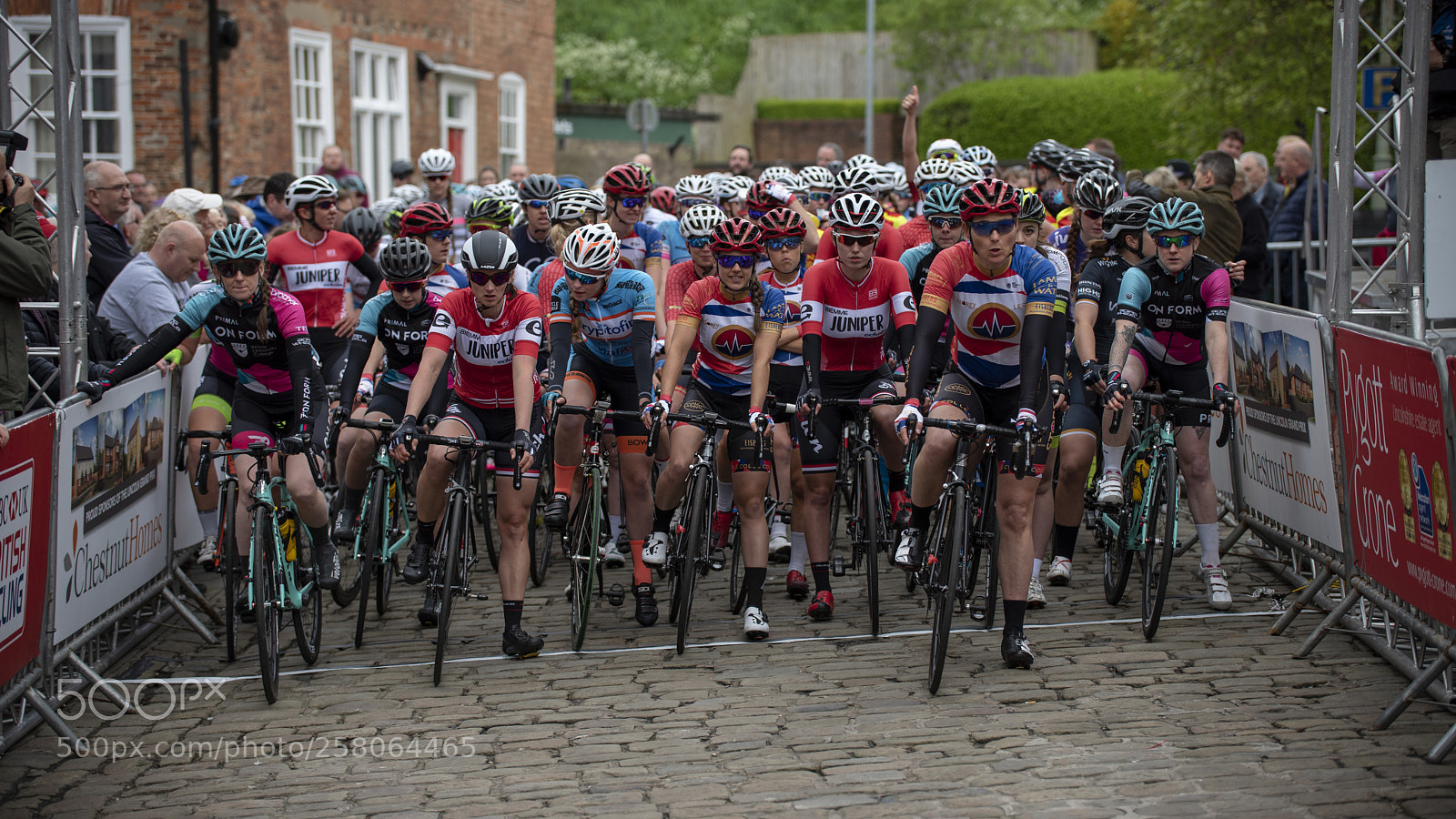Nikon D810 sample photo. Women's race start line photography