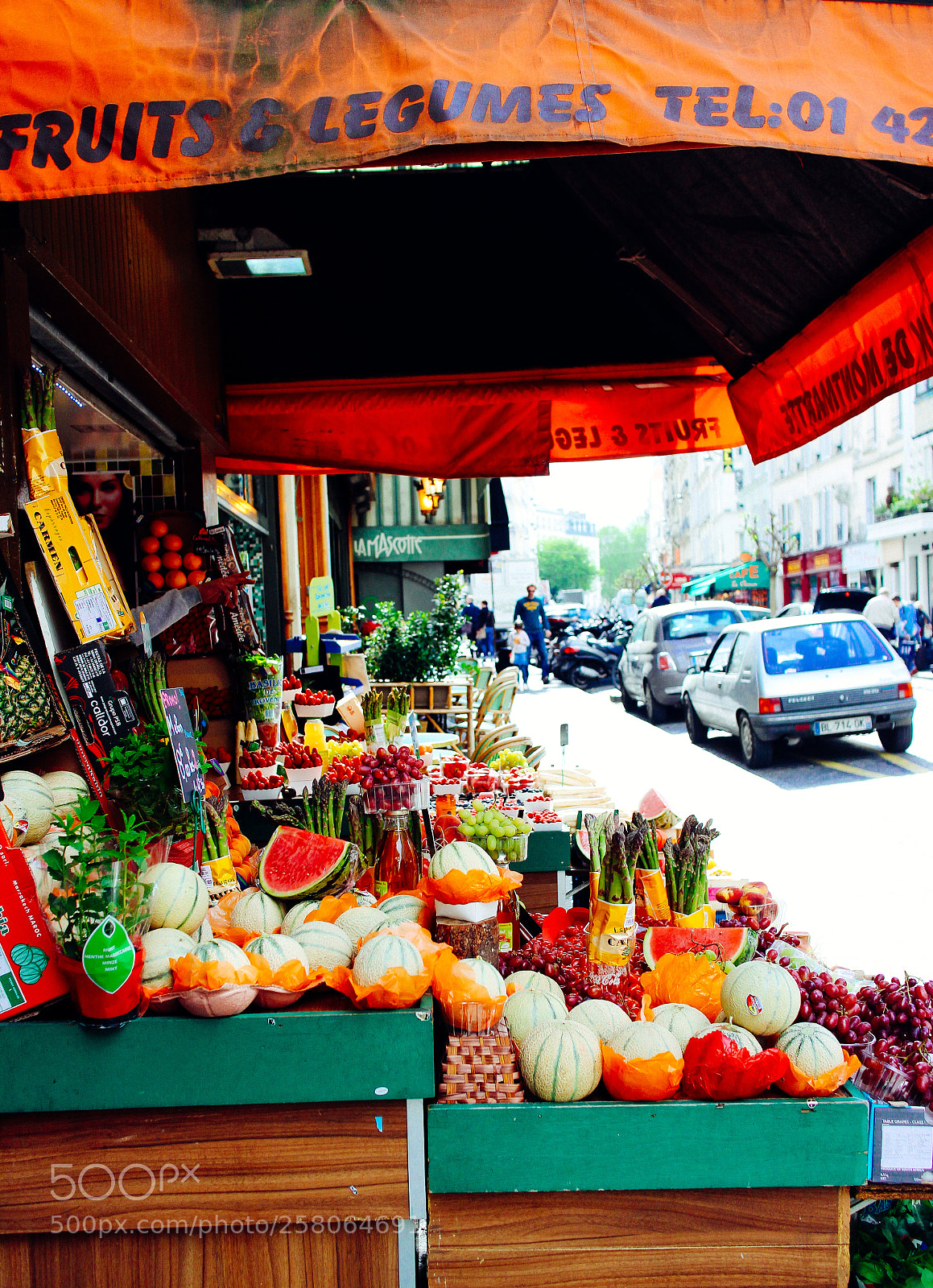 Canon EOS M sample photo. Paris fruit booth photography
