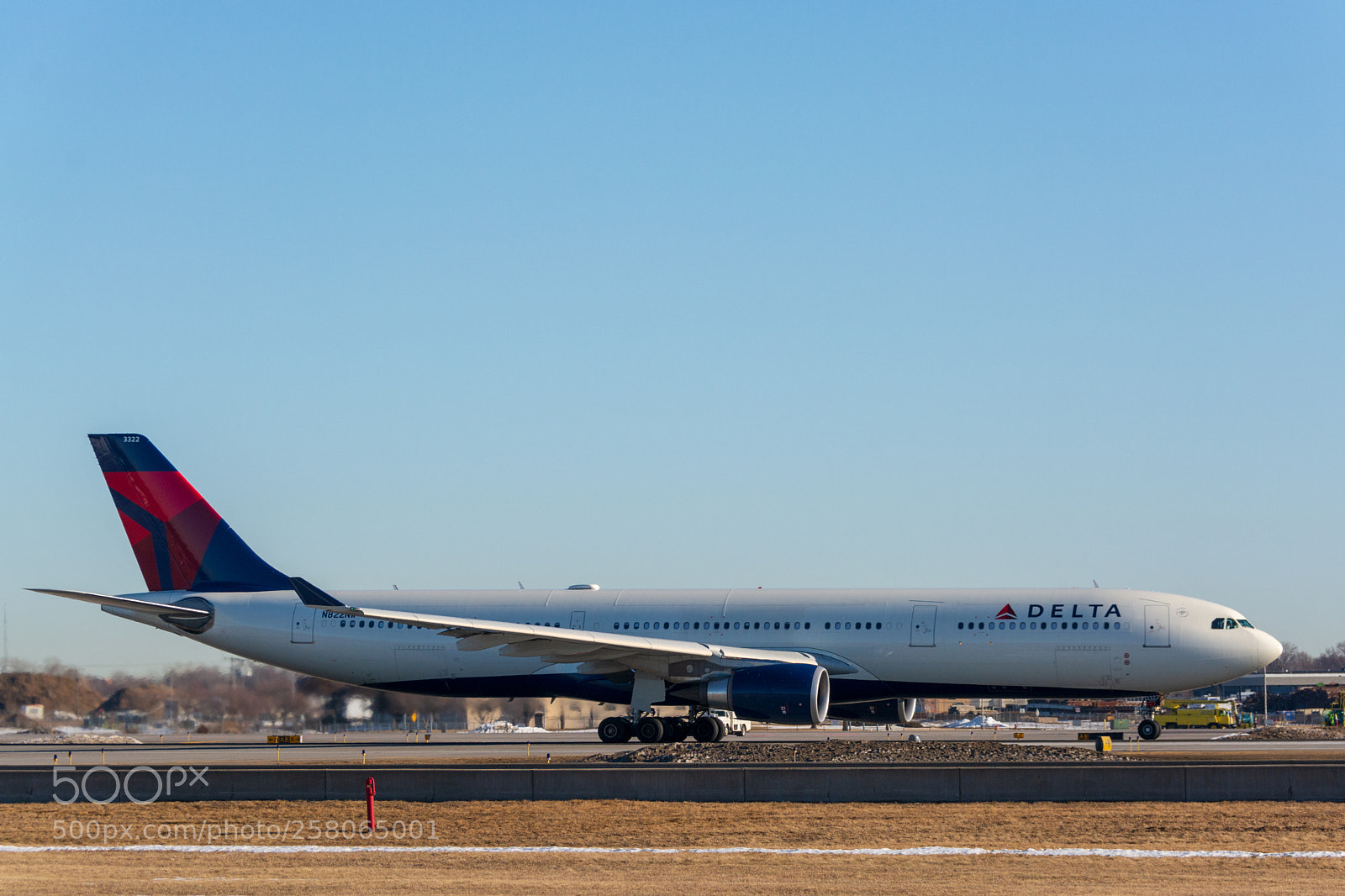 Nikon D7100 sample photo. Delta air lines airbus photography