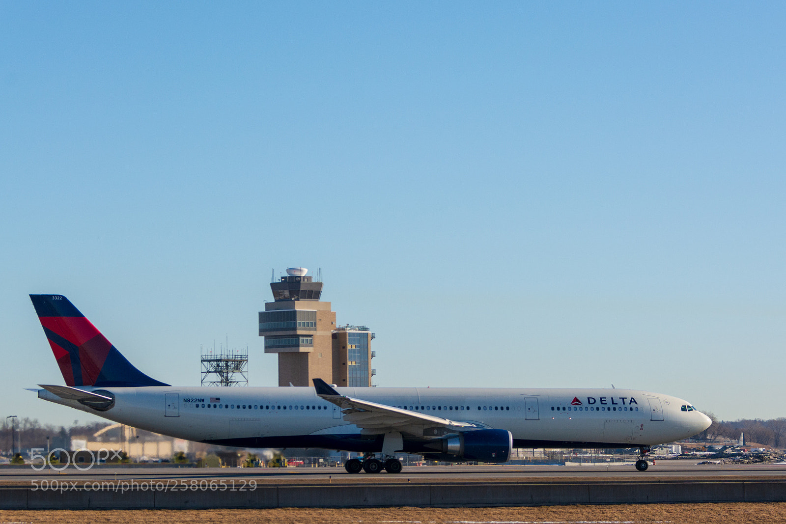 Nikon D7100 sample photo. Delta air lines airbus photography