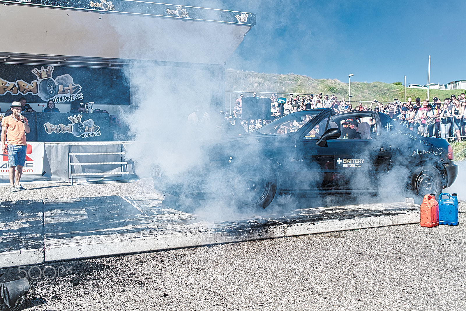Sony a7R III sample photo. Burn-out 03. japfest circuit photography