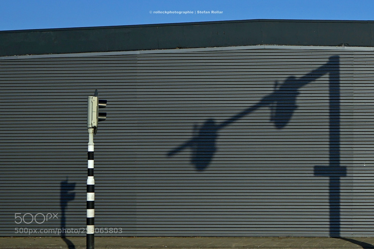 Sony a7 II sample photo. Wo licht ist, ist photography