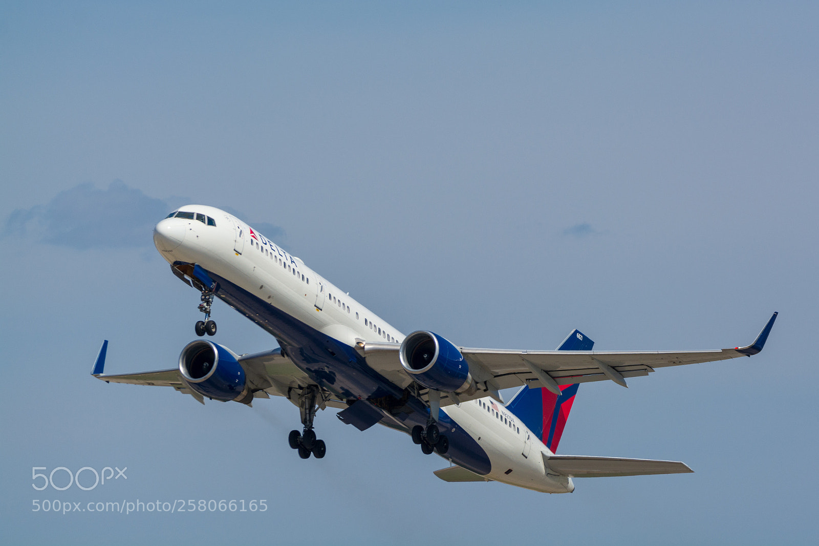 Nikon D7100 sample photo. Delta air lines boeing photography