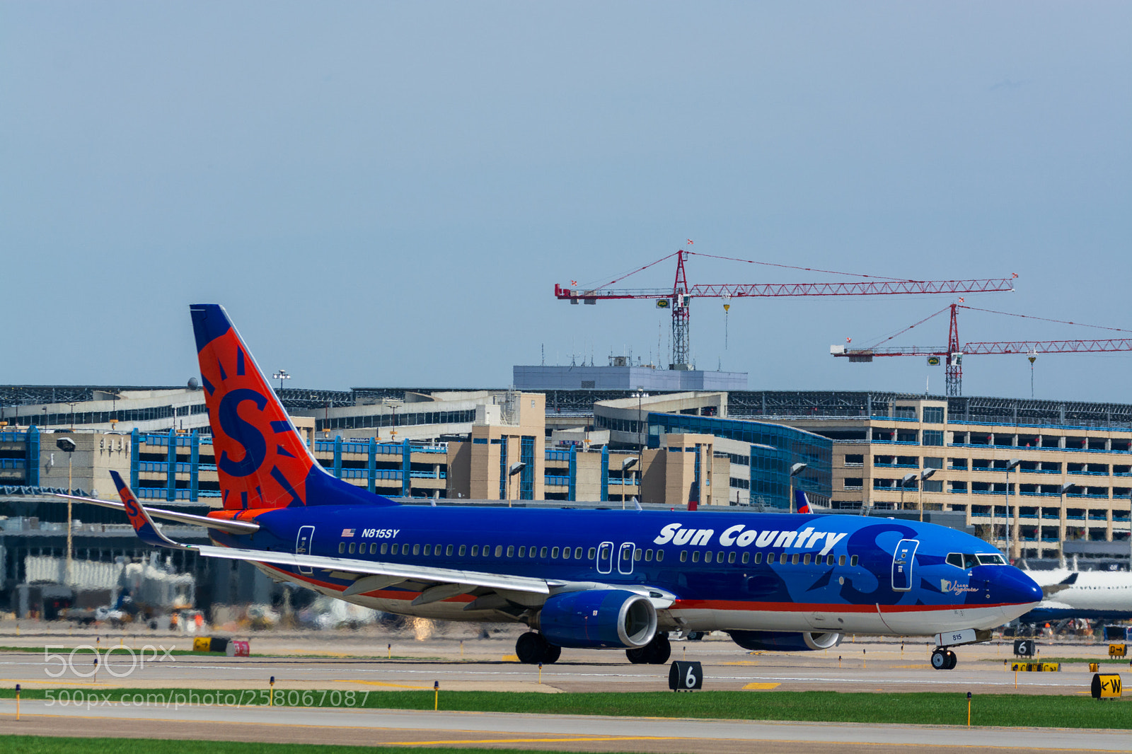 Nikon D7100 sample photo. Sun country airlines boeing photography