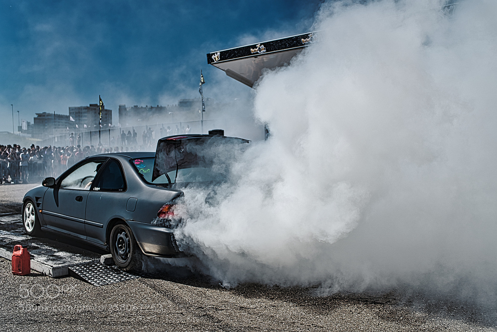 Sony a7R III sample photo. Burn-out 04. japfest circuit photography
