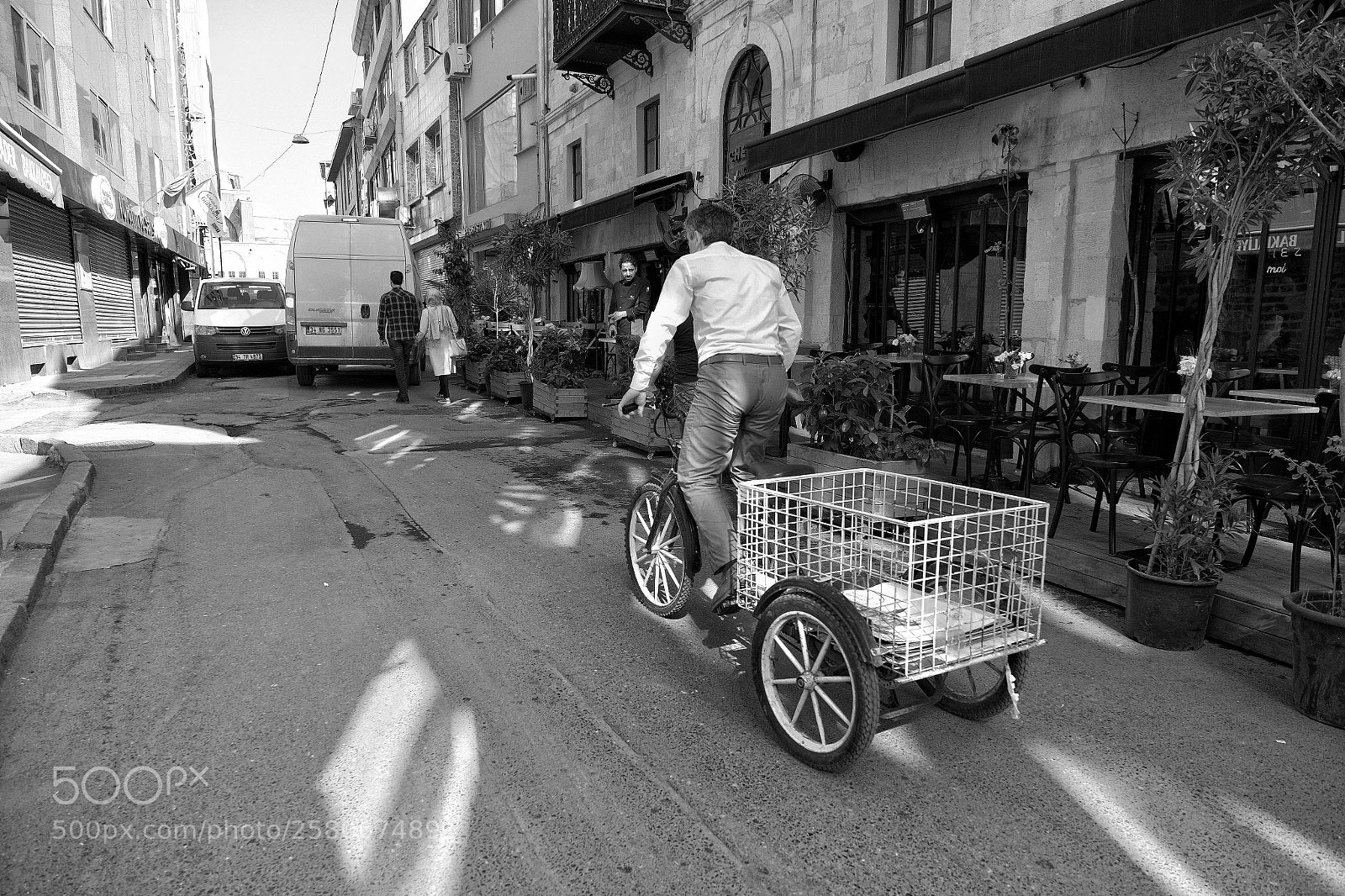 Fujifilm X-T2 sample photo. Daily rush photography