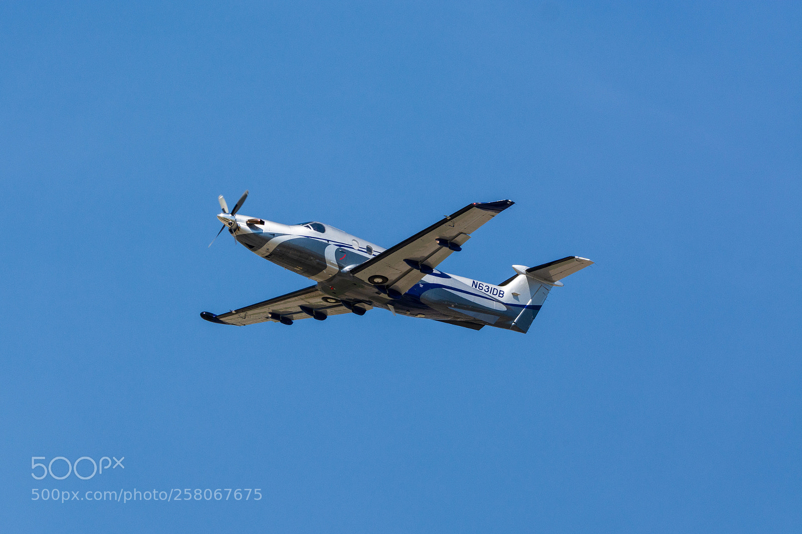Nikon D7100 sample photo. Pilatus pc12/47 photography