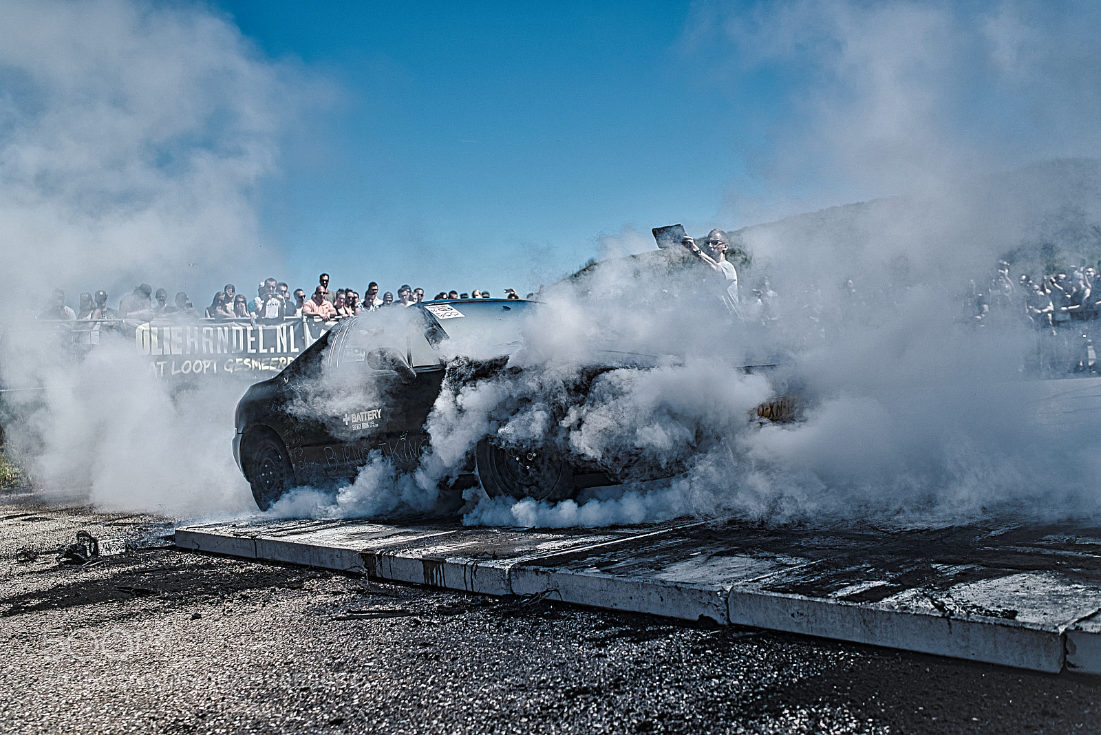 Sony a7R III sample photo. Burn-out 05. japfest circuit photography