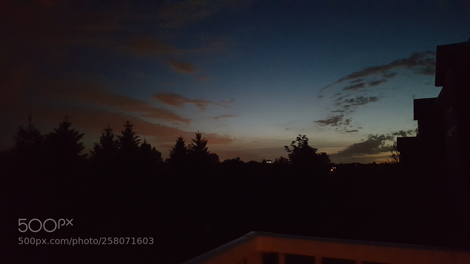 Samsung GALAXY S6 edge sample photo. Into the night photography