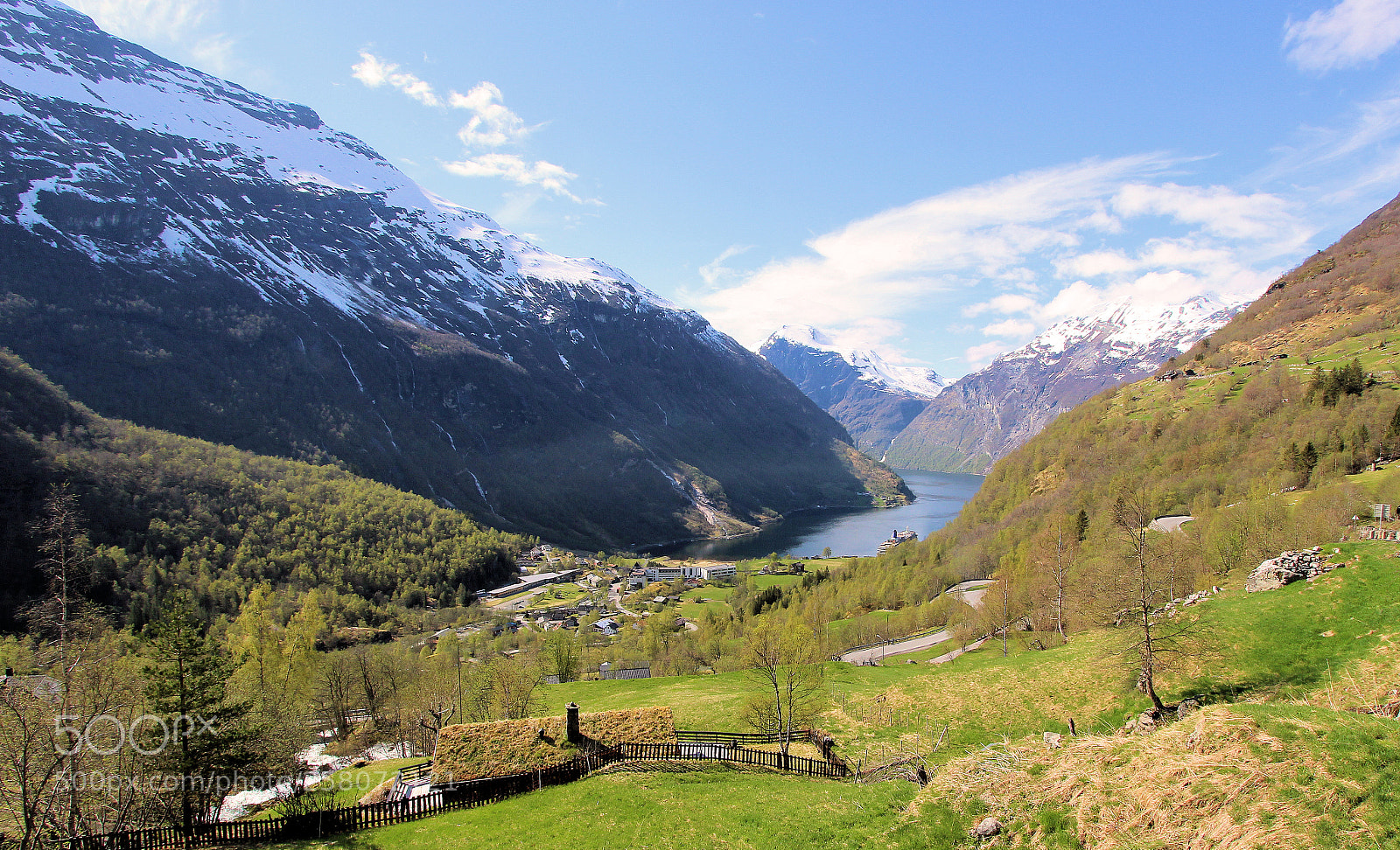 Canon EOS 100D (EOS Rebel SL1 / EOS Kiss X7) sample photo. Geiranger fjord photography