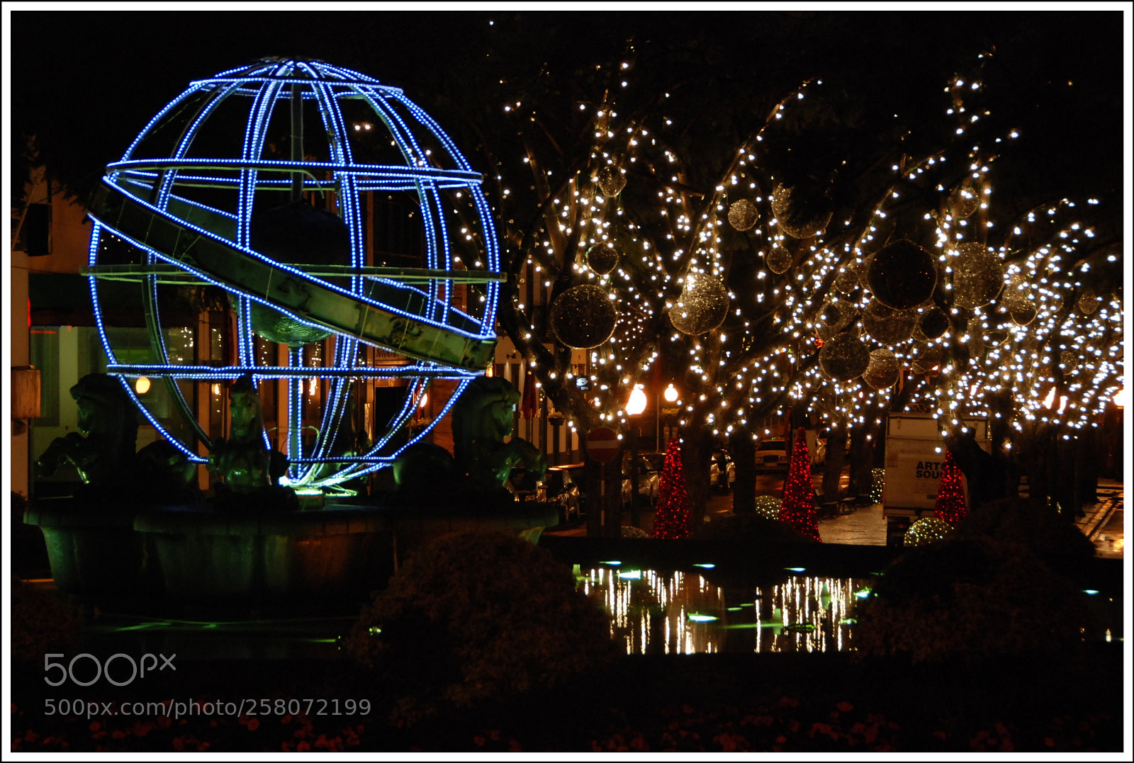Nikon D80 sample photo. Sparkling night photography