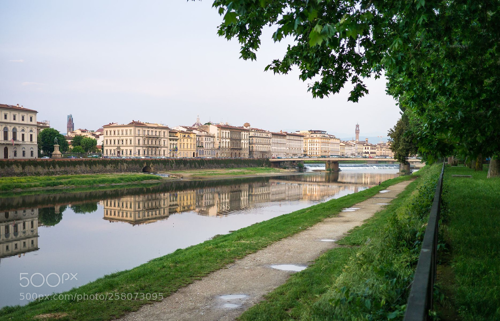 Panasonic Lumix DMC-G3 sample photo. Firenze reflection photography