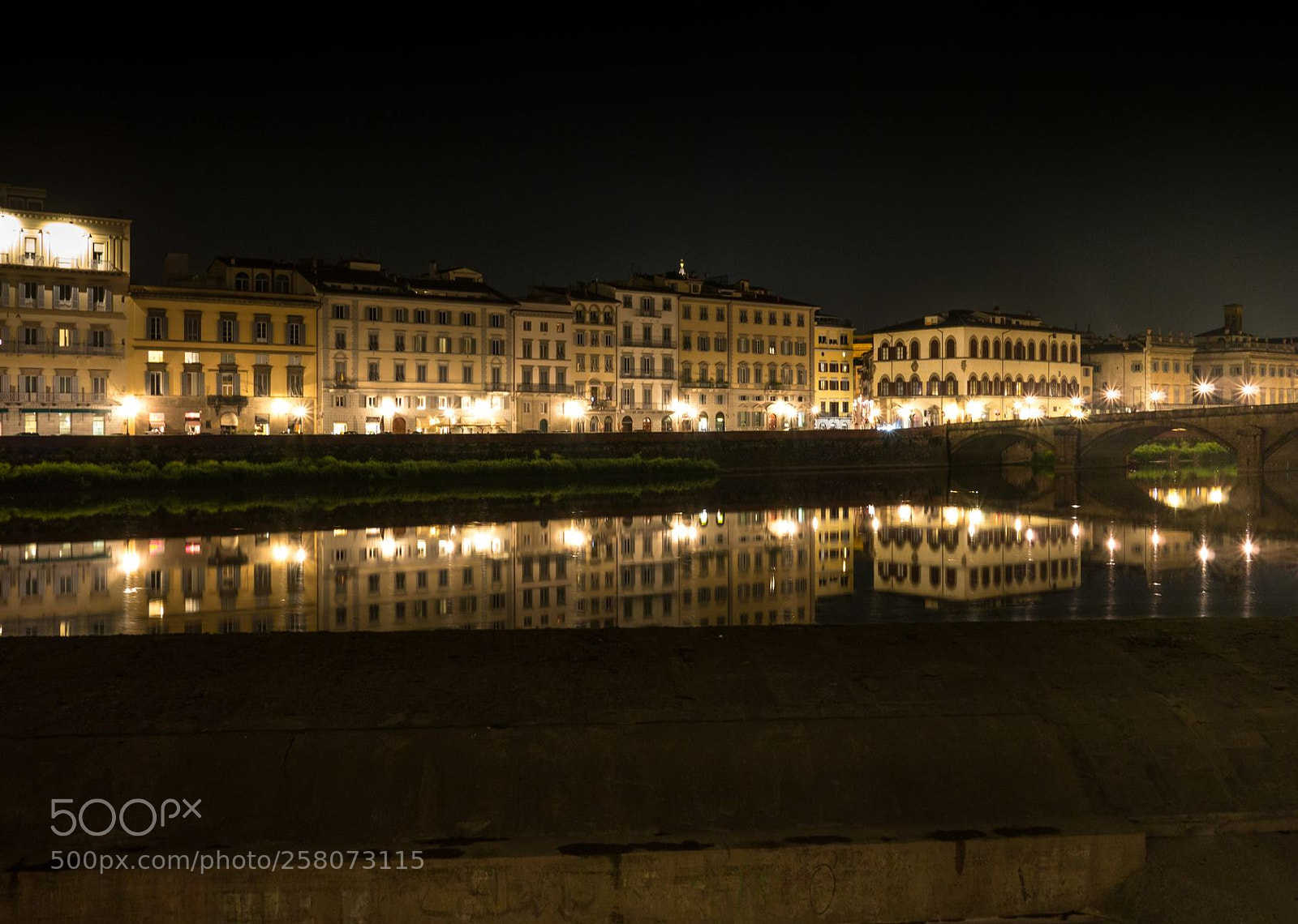 Panasonic Lumix DMC-G3 sample photo. Firenze at night photography