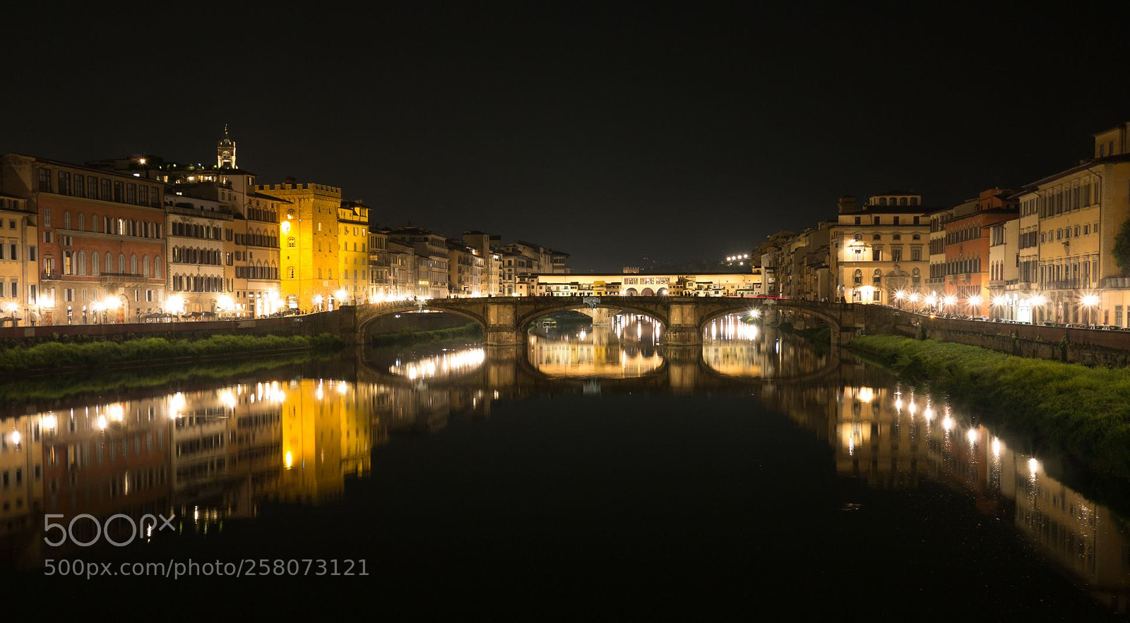 Panasonic Lumix DMC-G3 sample photo. Firenze magic at night photography