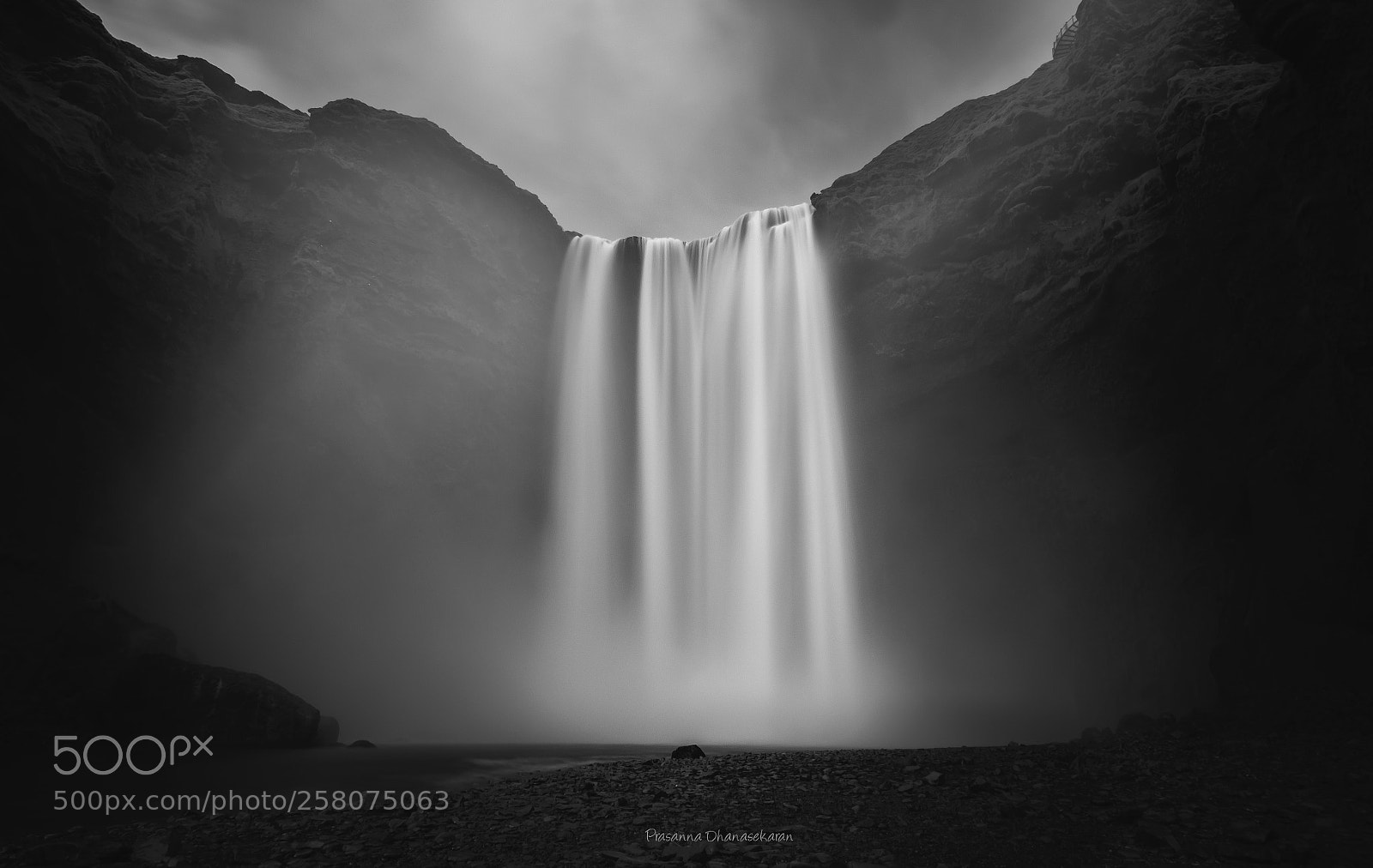 Canon EOS 7D Mark II sample photo. Skogafoss waterfall photography