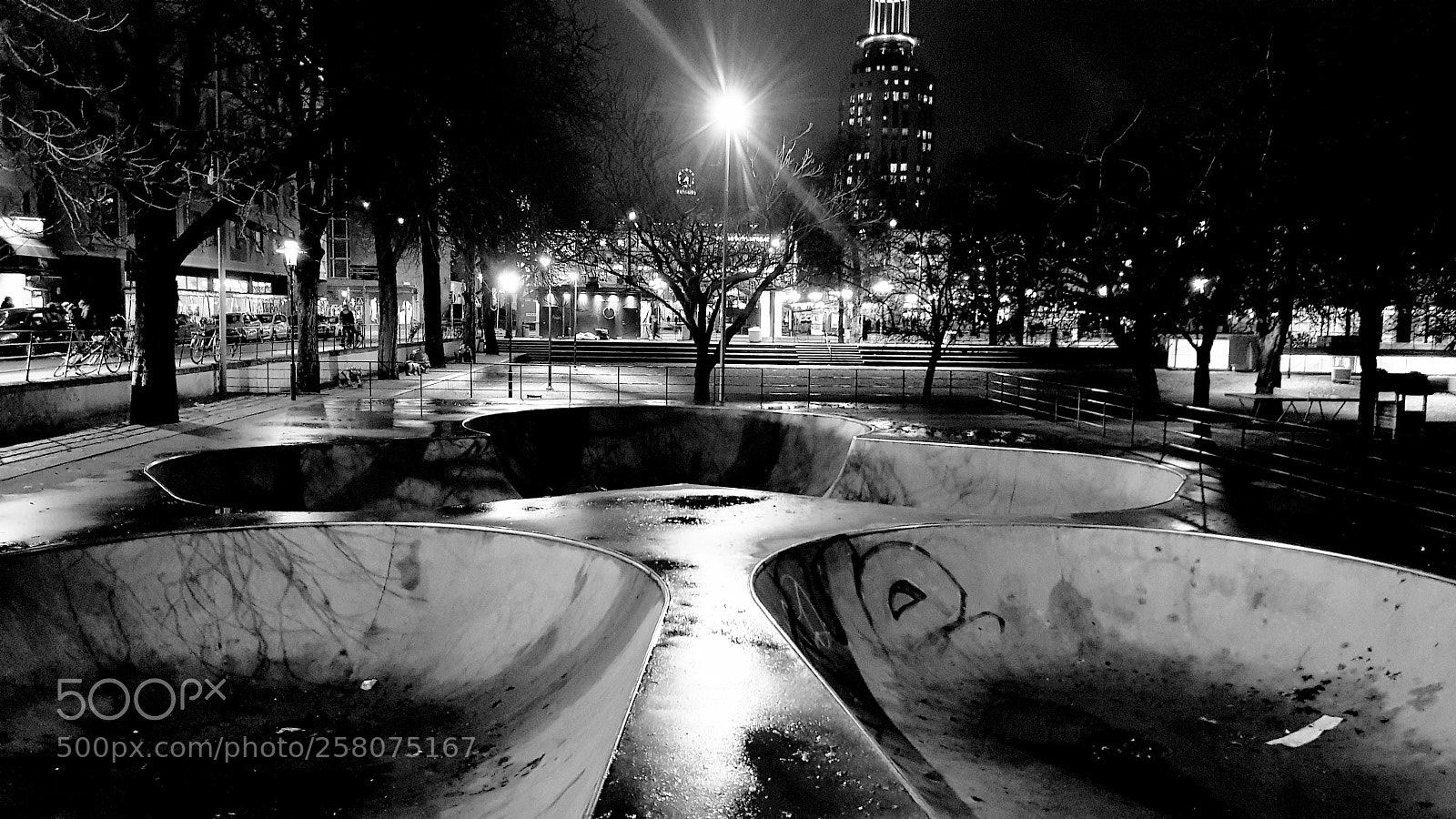 Samsung Galaxy S8 sample photo. Stockholm skating photography