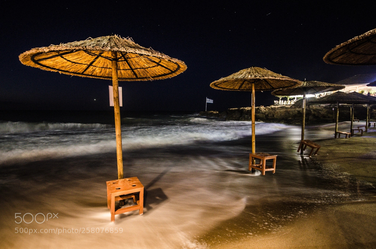 Nikon D7000 sample photo. Wet brolly photography
