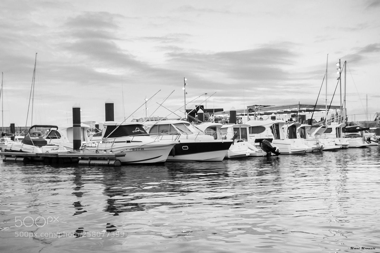 Canon EOS 77D (EOS 9000D / EOS 770D) sample photo. Barcos en bermeo (bizkaia). photography