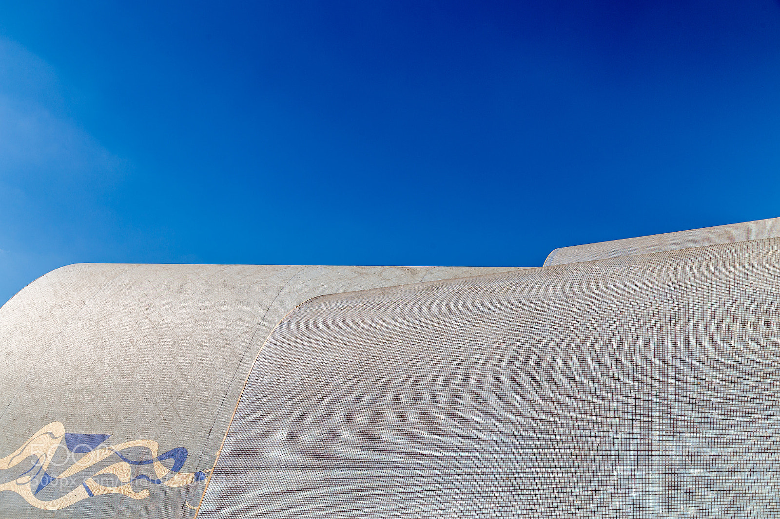 Canon EOS 6D sample photo. Curves photography