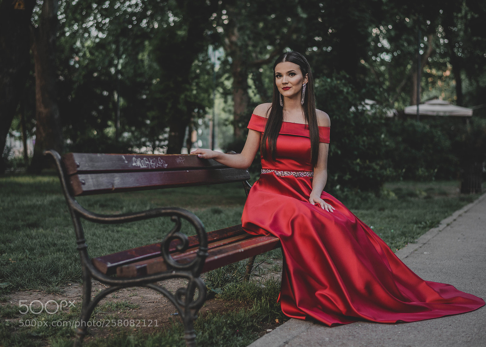 Nikon D610 sample photo. Lady in red photography