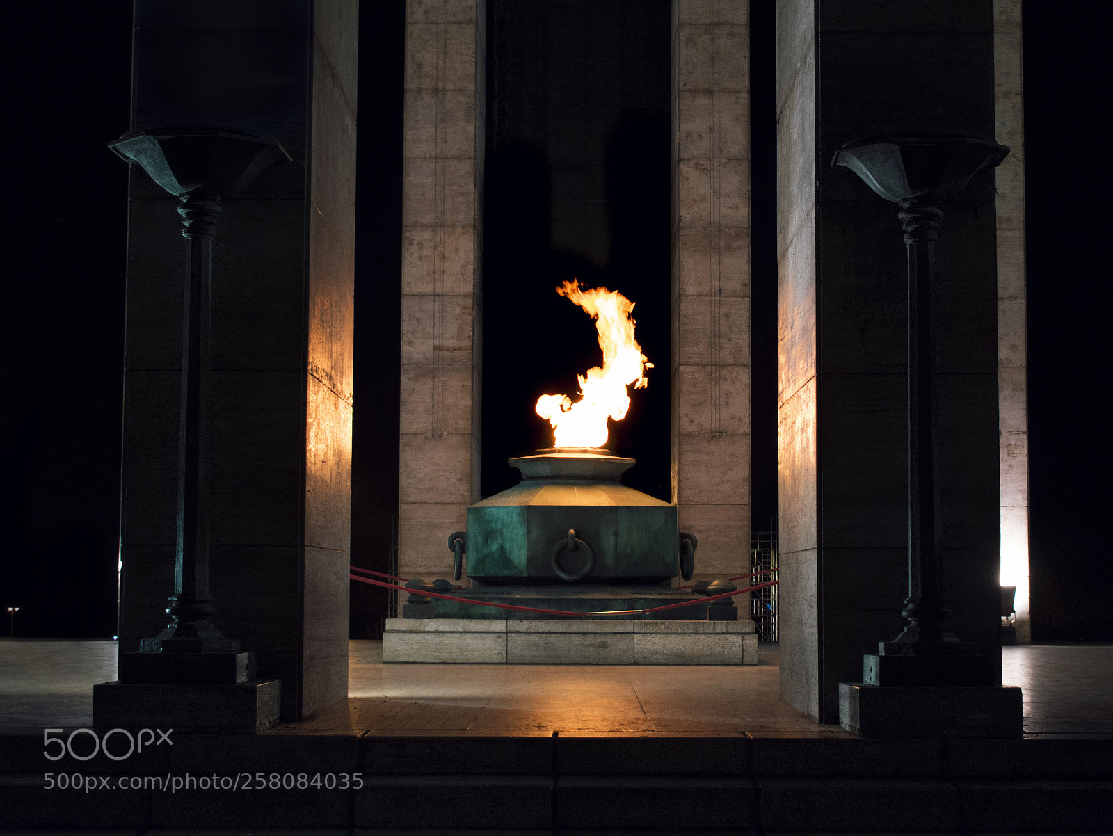 Nikon D3400 sample photo. Energy photography