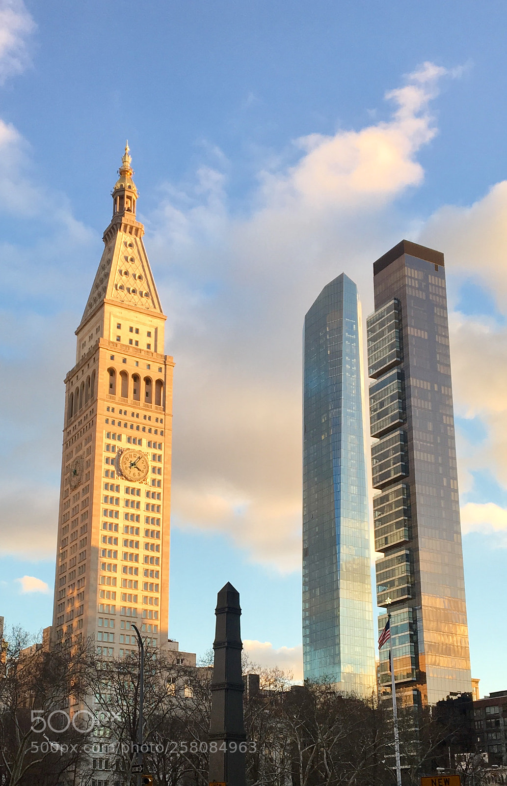 Apple iPhone 6s sample photo. Beautiful sunset in manhattan photography