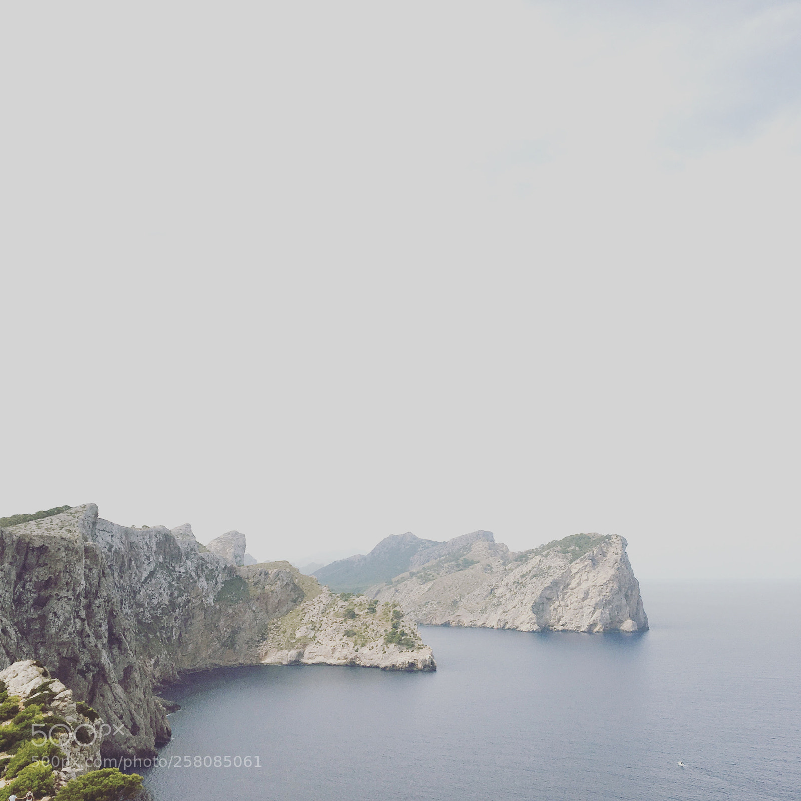 Apple iPhone 6s sample photo. Majorca - coastline photography