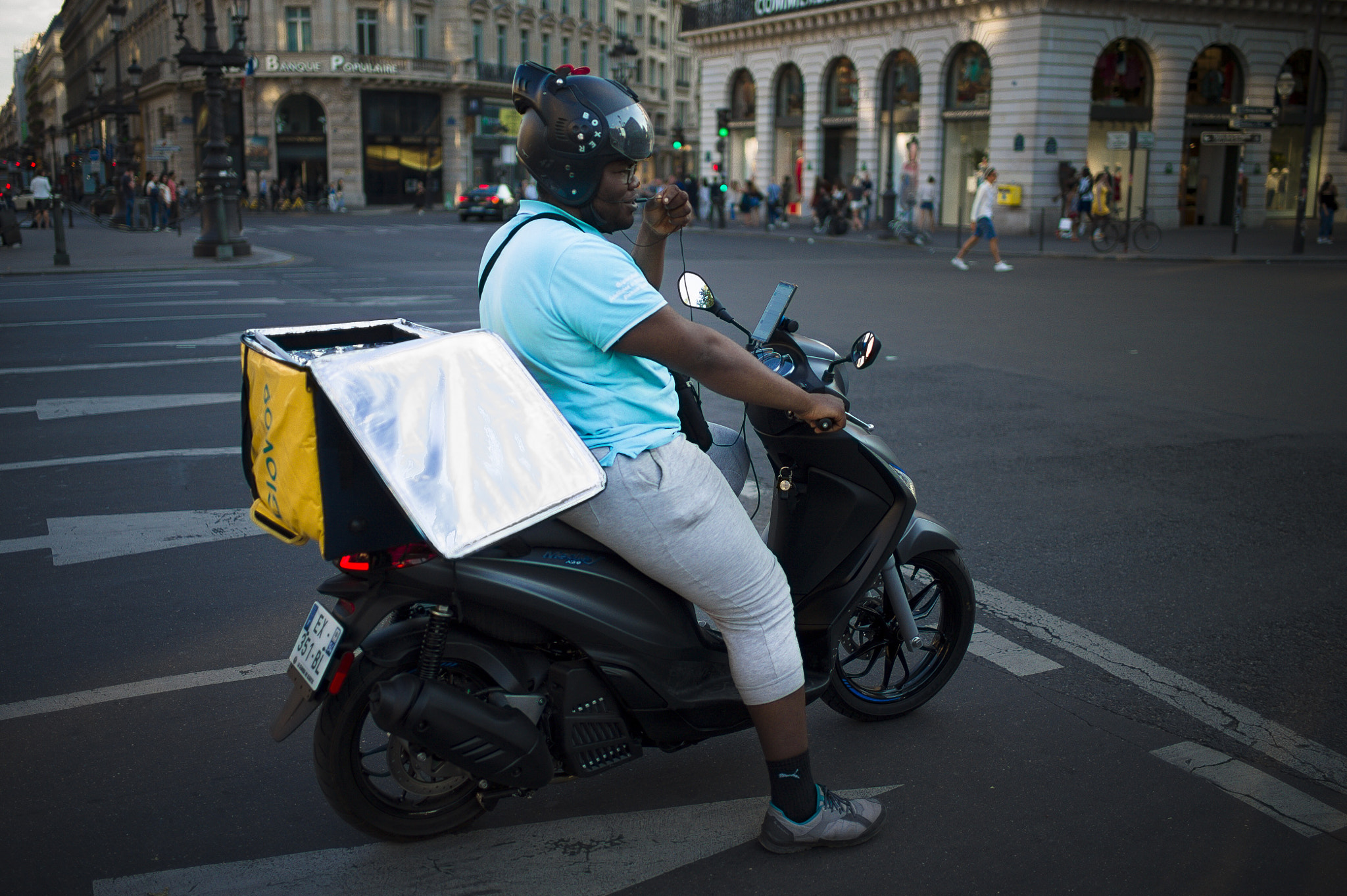 Leica M9 sample photo. Pizza fast delivery photography