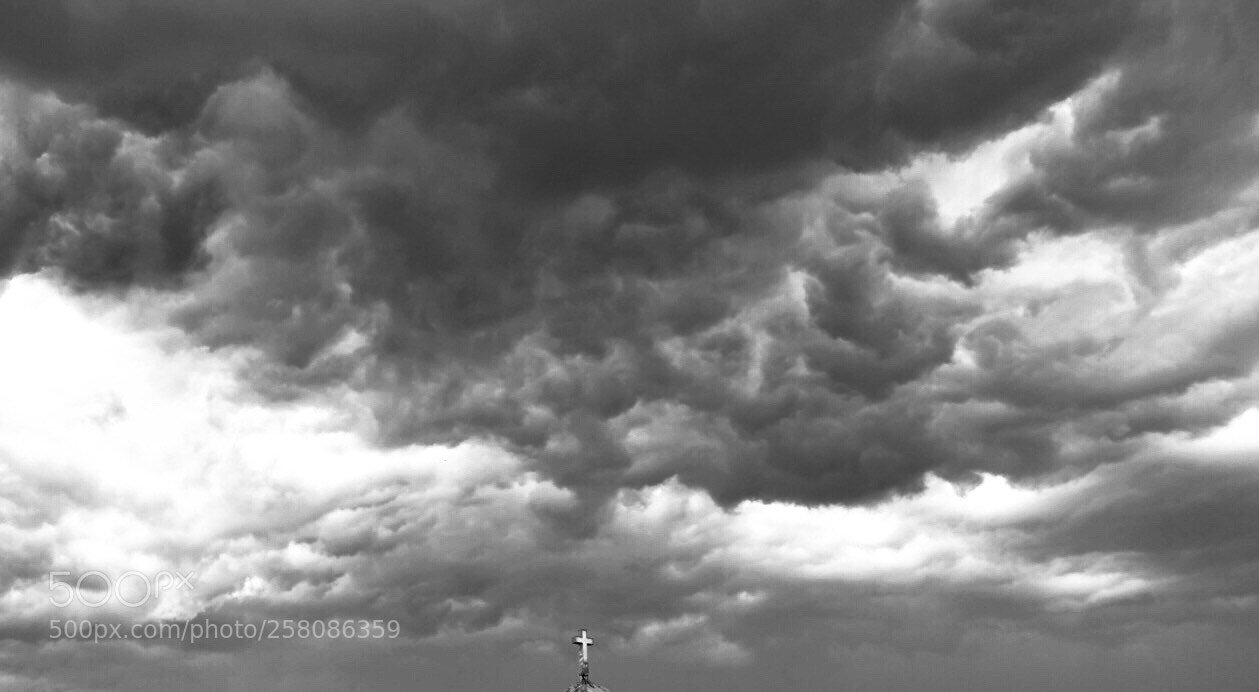 Sony Cyber-shot DSC-RX100 IV sample photo. Storm clouds over nyc photography