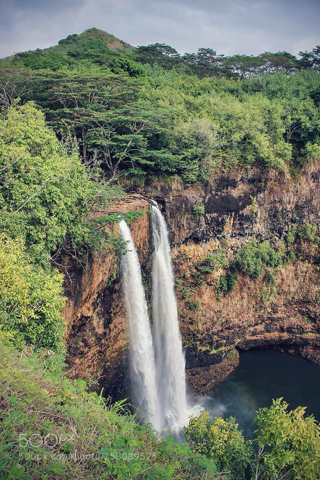 Canon EOS 600D (Rebel EOS T3i / EOS Kiss X5) sample photo. Wailua falls photography